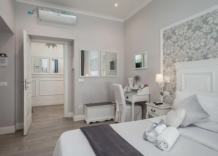 Charme & Chic Prestige Roma