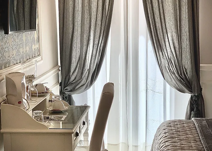 Charme & Chic Prestige Oda ve Kahvaltı 4*