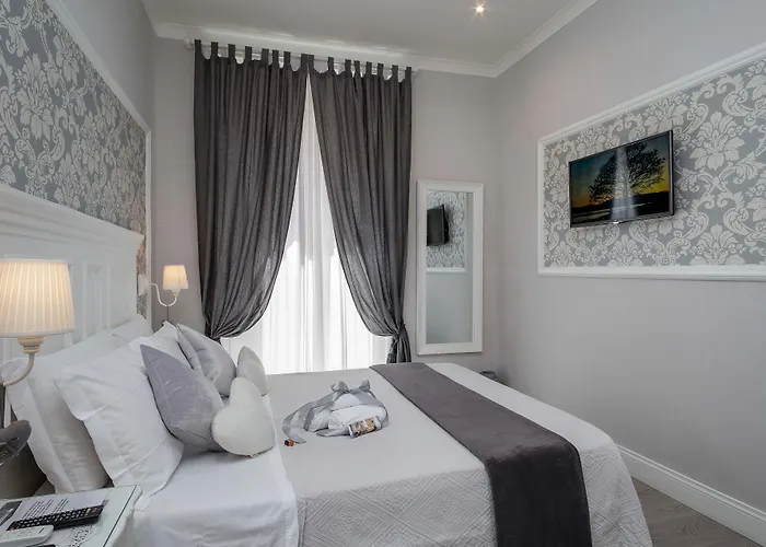 Charme & Chic Prestige Oda ve Kahvaltı Roma