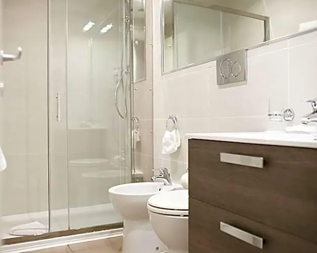 Charme & Chic Prestige Oda ve Kahvaltı 4*