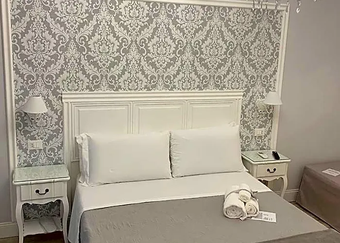 Oda ve Kahvaltı Charme & Chic Prestige Roma